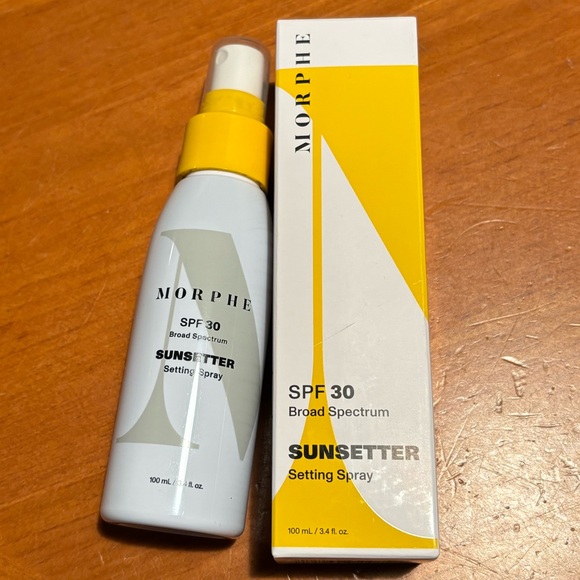 Morphe Sunsetter Setting Spray SPF 30 - Picture 4 of 13